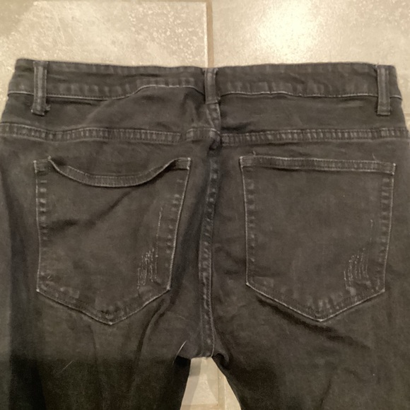 Hip-Hop Style Hot Drill Hole Men's Jeans Personalized Slim Stretch Men's Jeans - Picture 7 of 7